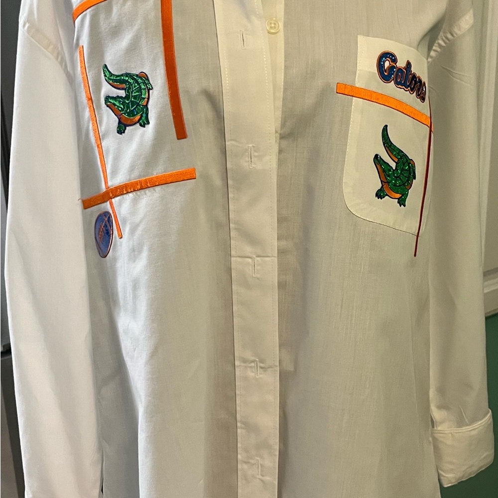 White button down Game Day Florida Gators Embroidered Womens Oxford Shirt Sz M